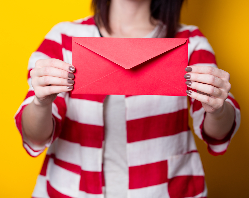 Tips on Holiday Direct Mail Marketing